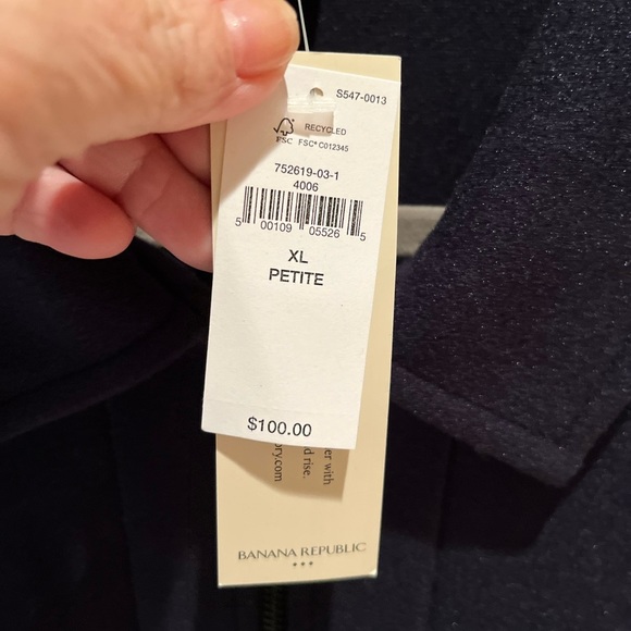 188. NWT WOMENS BANANA REPUBLIC XLP JACKET - Picture 4 of 6